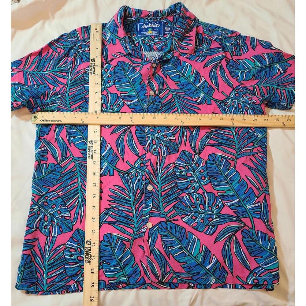 Chubbies Hawaiian Shirt Men’s Medium Blue Pink Tropical Aloha Button Front M - Picture 6 of 7
